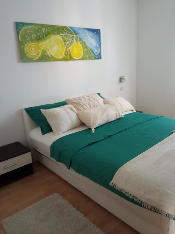 Apartments Tomic Vodice Buitenkant foto