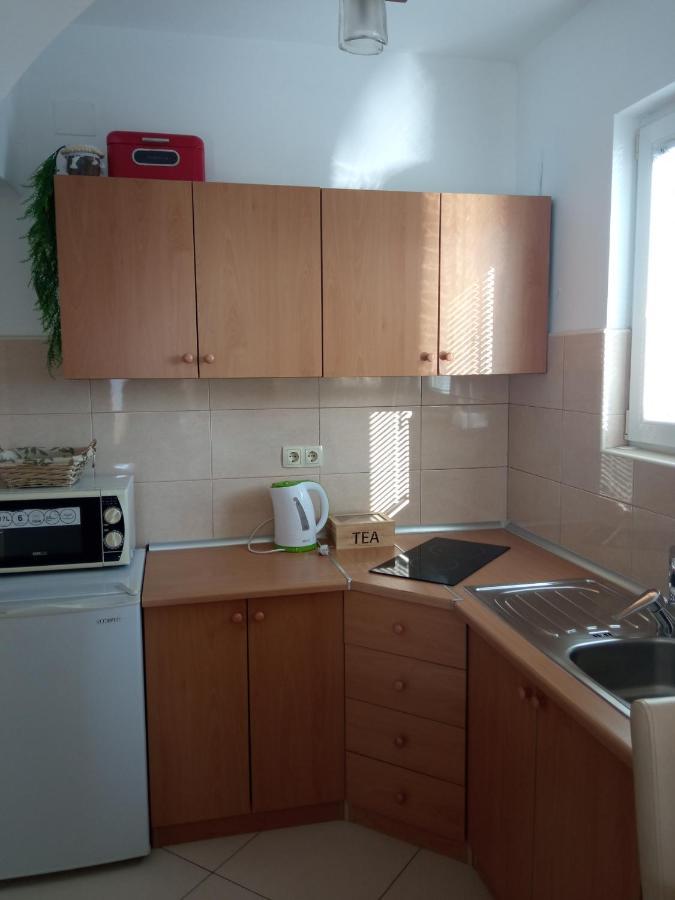 Apartments Tomic Vodice Buitenkant foto