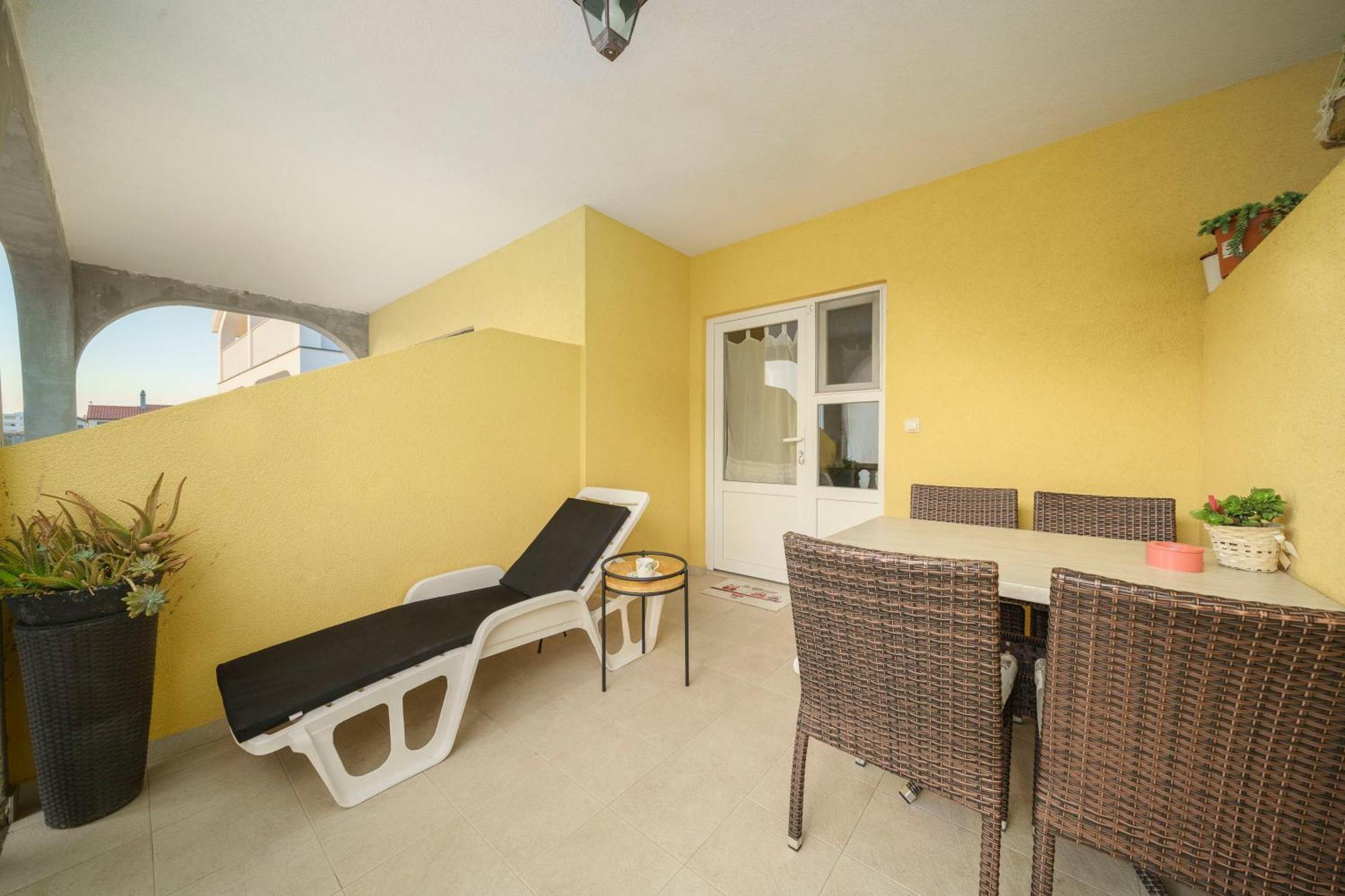 Apartments Tomic Vodice Buitenkant foto