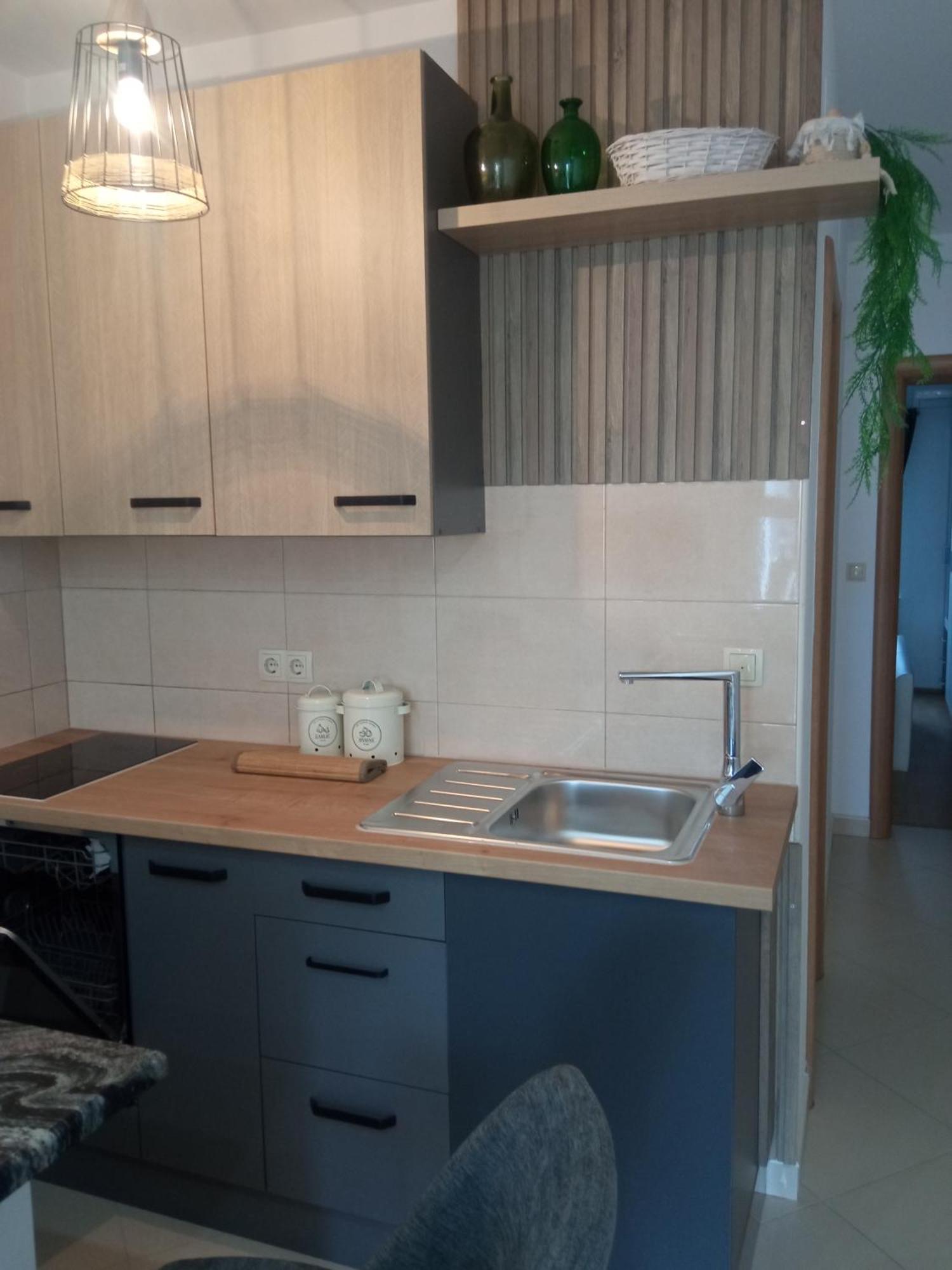 Apartments Tomic Vodice Buitenkant foto