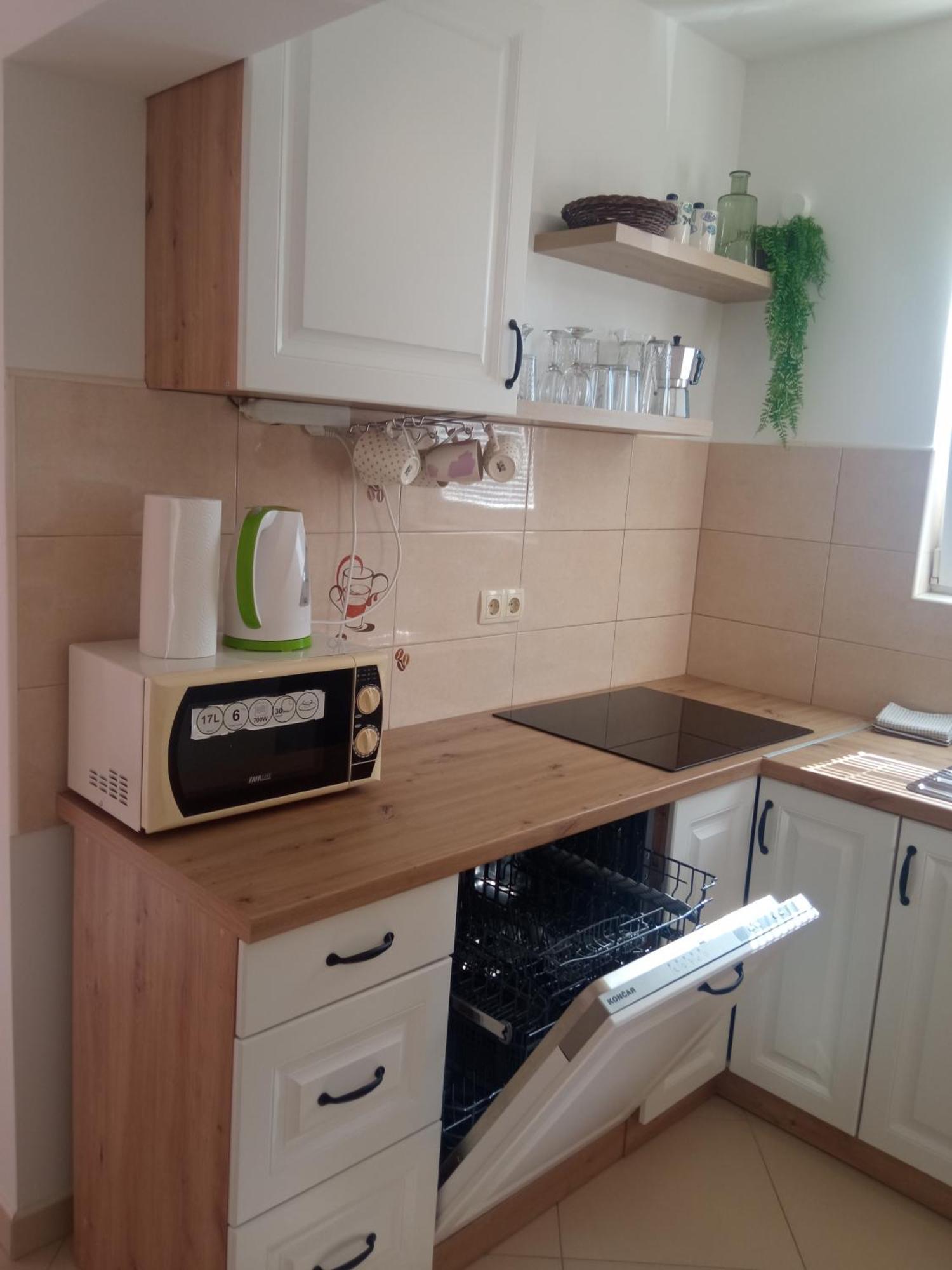 Apartments Tomic Vodice Buitenkant foto